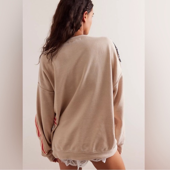 Free People X Tricia Fix crew - Picture 2 of 4